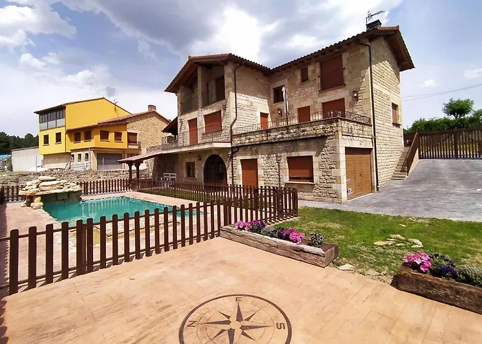 Camino Del Pinar بيت للعطل كوينتانار دي لا سييرا